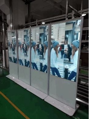 BORNE TACTILE 65 POUCES INTERIEUR TOUT BLANC