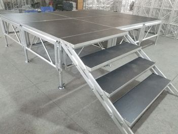 Scène de voiture en aluminium